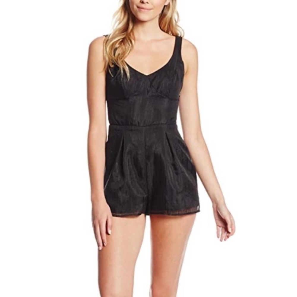 BCBGeneration Black Sheer Stripe Cocktail Romper NWT | Pleated Party Mini Size 4